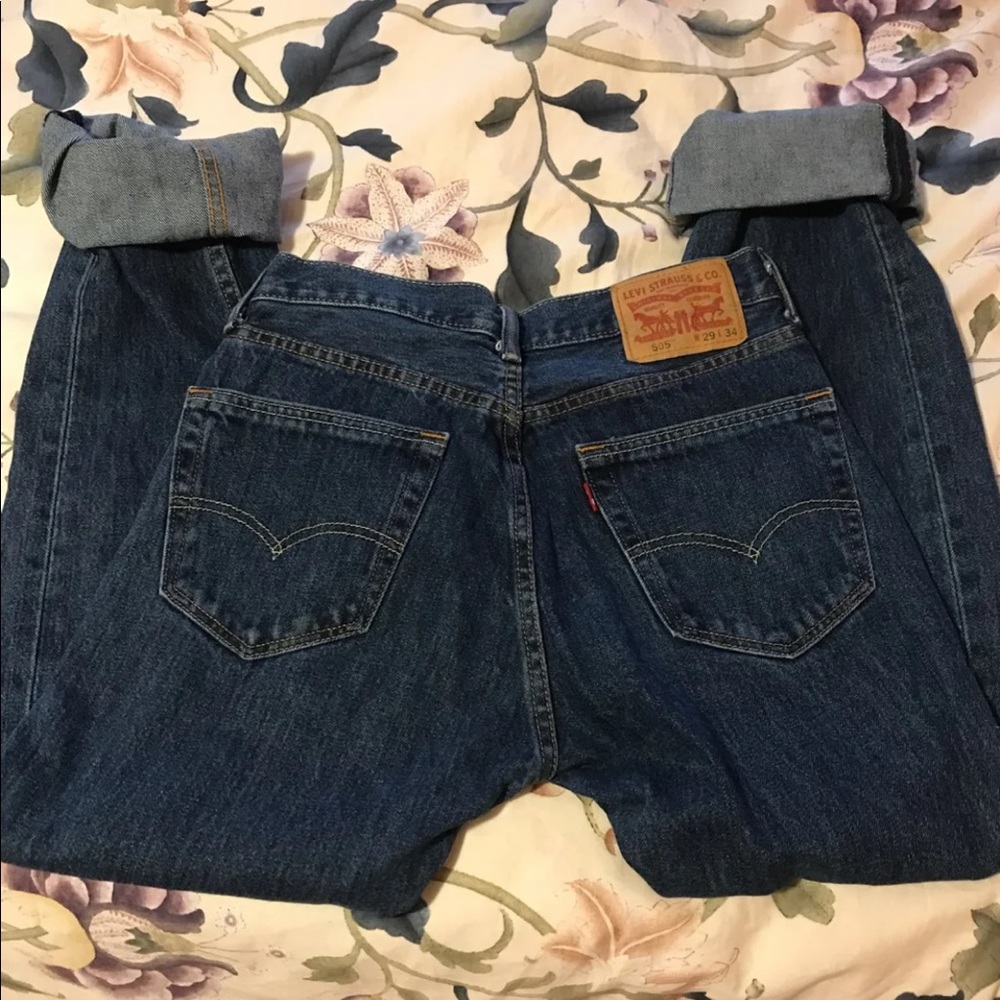 levi’s mom jeans